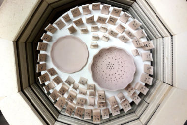 Recherche en émaillage, Coupes culbutos en céramique, poterie, Terr'Ame, atelier-boutique de céramique de Véronique Bélier, Trévoux, Ain