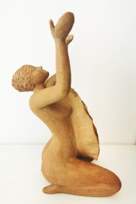 Feu créateur Sculpture grès feu créateur féminin sacré céramique poterie Terr'Ame Véronique Belier Trévoux