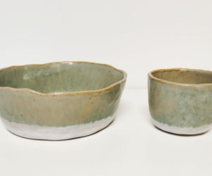 Ensemble vert et blanc Ensemble vert et blanc cours stages poterie céramique modelage Terr'Ame Véronique Belier Trévoux Ain