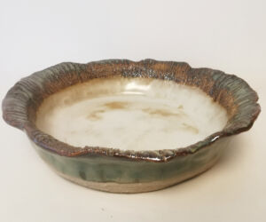 Plat bicolore cours modelage céramique poterie Terr'Ame Véronique Belier Trévoux
